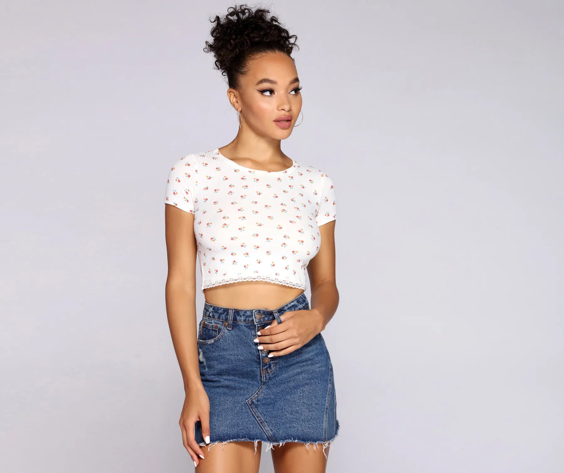 Limited Offer Feelin' The Floral Crop Top