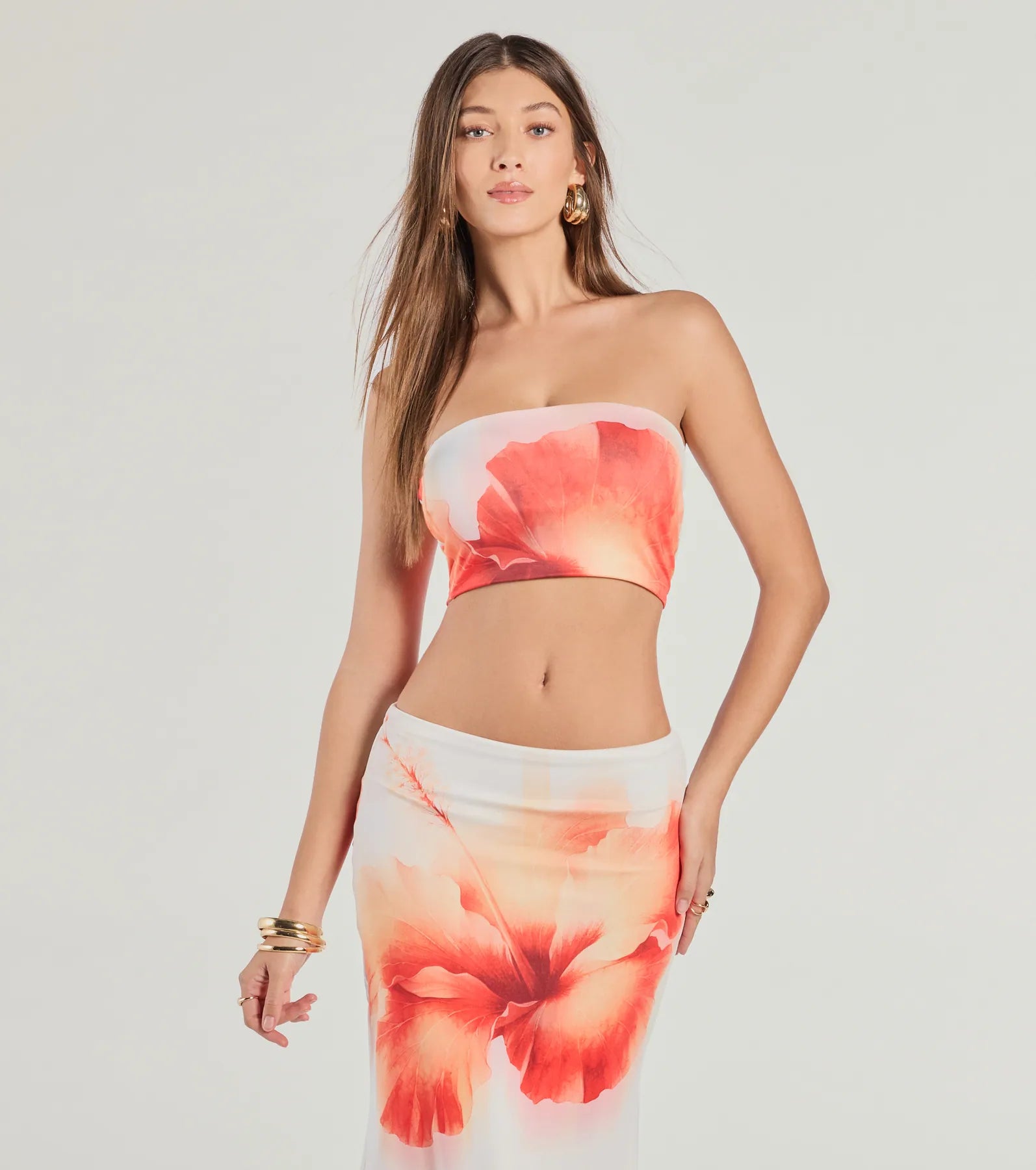 Weekend Deals to Brighten Your Day Outside The Lines Floral Print Crop Top
