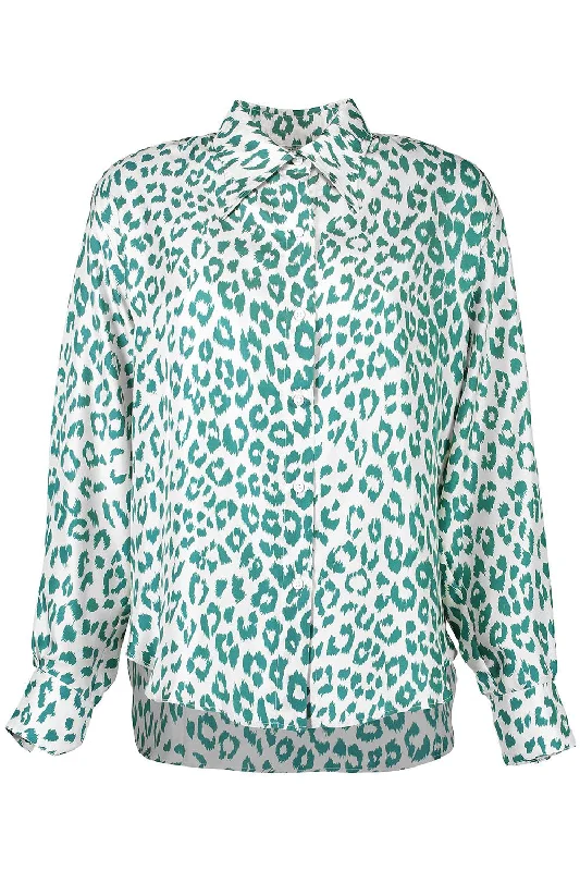 Weekend Discounts to Grab Brooks Blouse