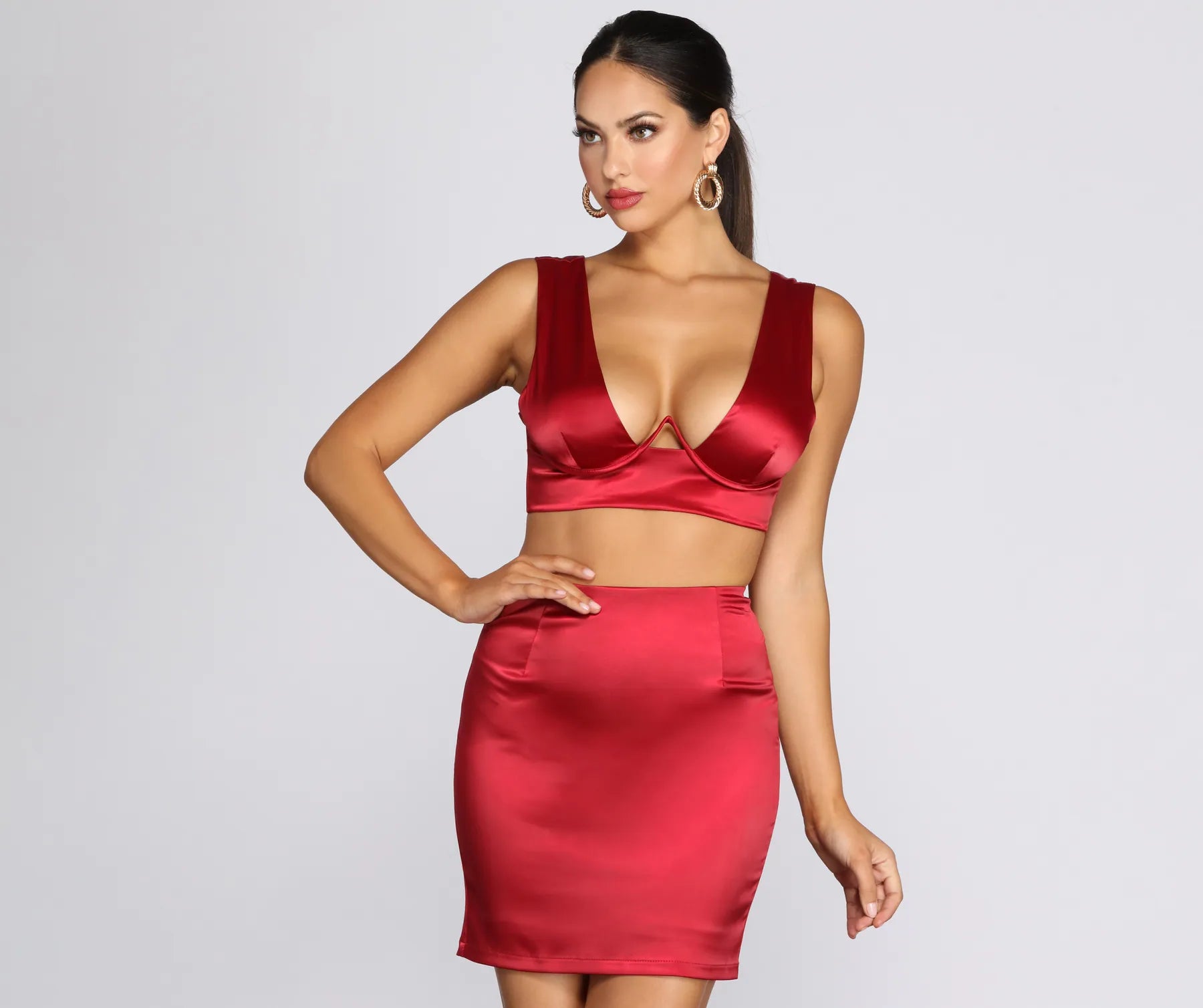 Weekend Deals That Spark Hot Girl Satin Curved Wire Top