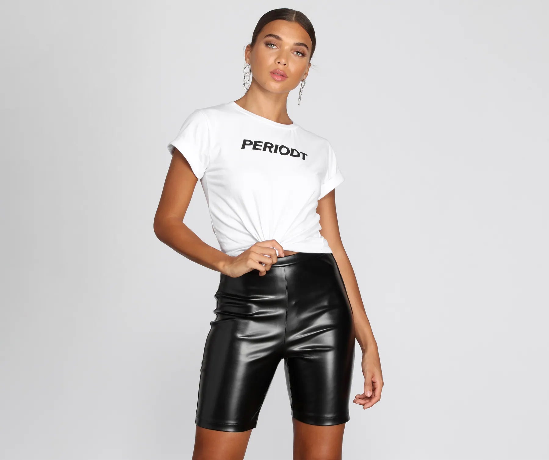 Weekend Deals That Thrill Periodt Graphic Knot Tee