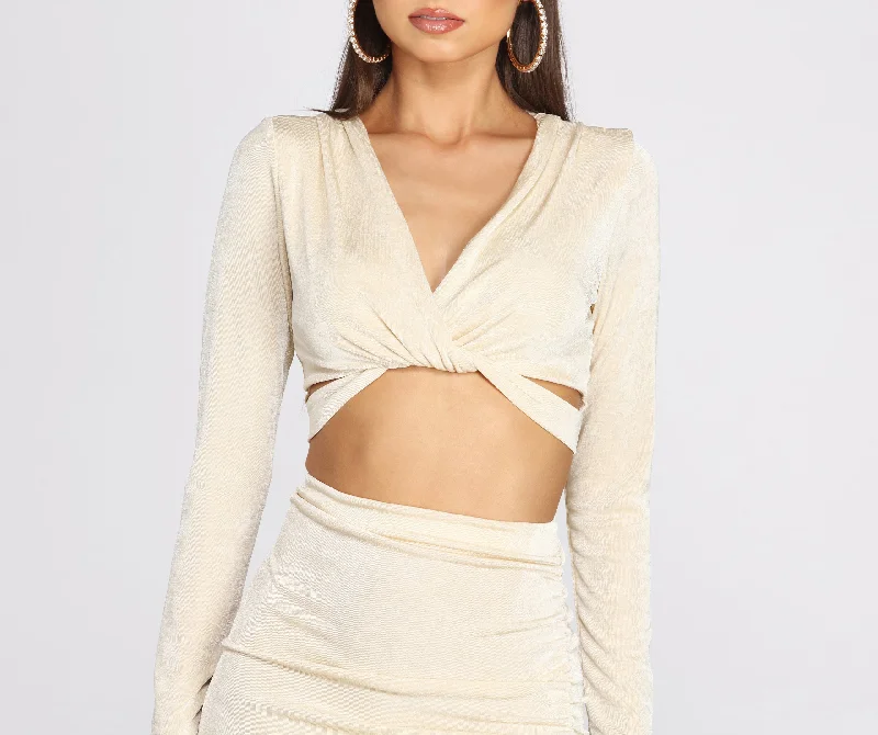 The Best Prices Heartbreaker Knot Twist Crop Top