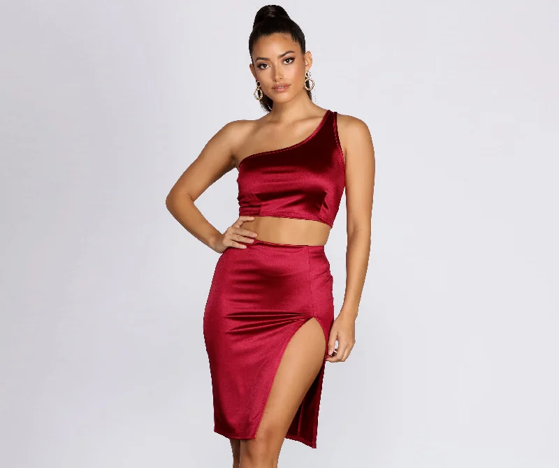 Low Price Sultry Satin One Shoulder Top
