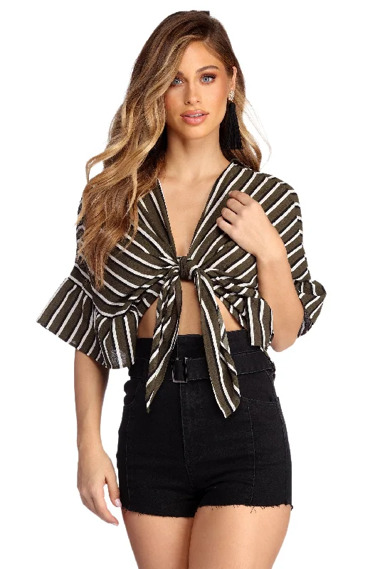 Weekend Deals That Amaze Striped And Ruffled Tie Front Top