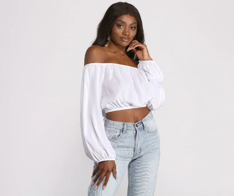 New Arrival Off the Shoulder Long Sleeve Crop Top