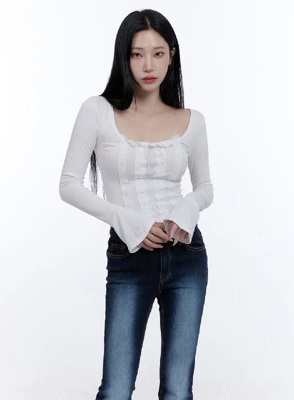 Weekend Deals That Sizzle Lace Detail Square Neck Crop Top CD419