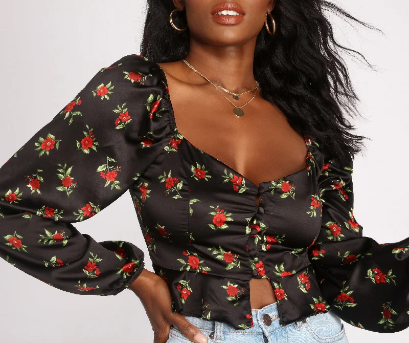 Weekend Offers That Thrill Floral Sweetheart Satin Peplum Top