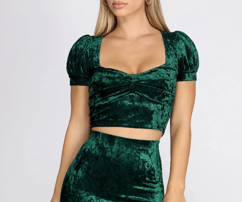 Weekend Savings Bonanza Lover Of Velvet Crop Top