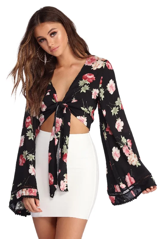 Weekend Deals That Wow Ring Around In Florals Top