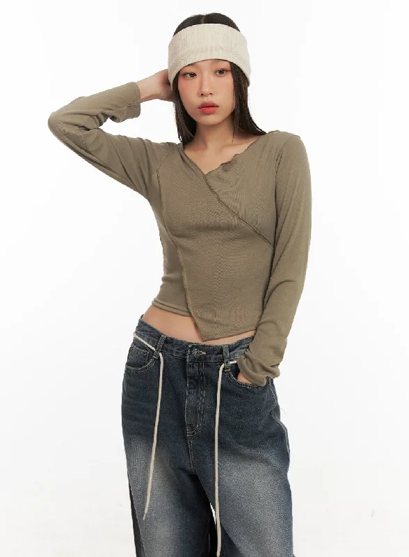 Weekend Specials to Love Slim Silhouette Solid Crop Top CD409