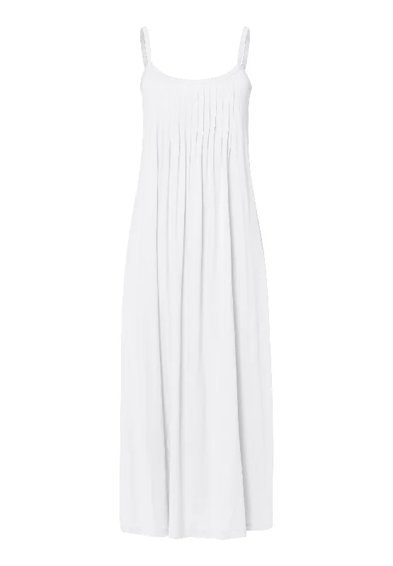 Weekend Wonders Await! Juliet Pleated Cotton Chemise | White 77748-101