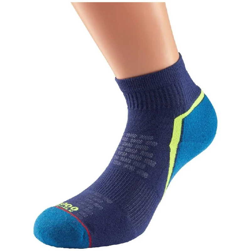 Weekend Discounts to Indulge In 1000 Mile Active Quarter Mens Running Socks - Navy