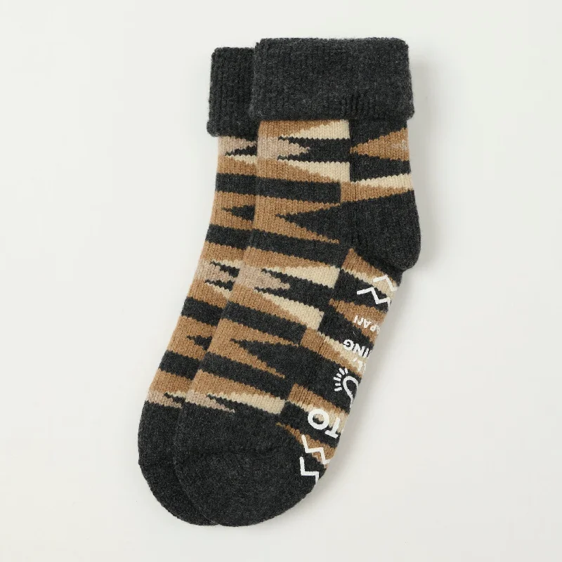 Year-End Deals RoToTo Merino Lambs Wool Room Socks Native - Charcoal