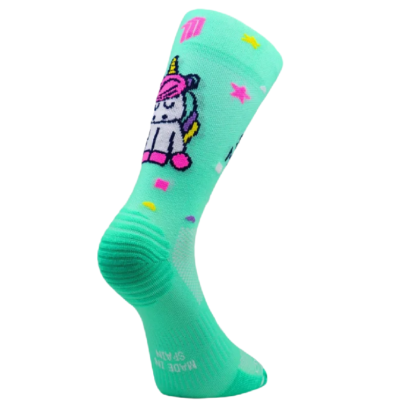 Celebrate the Weekend with Discounts Sporcks - Running Sock - Stay Magic Green